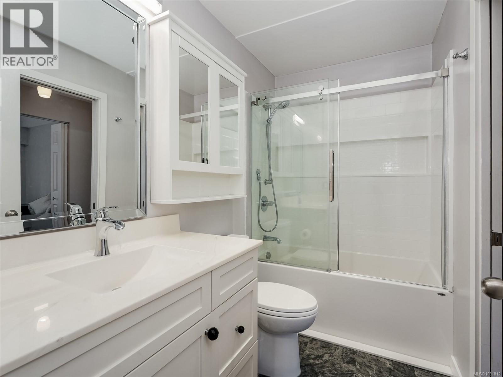 #5 3968 Cedar Hill Rd - 13