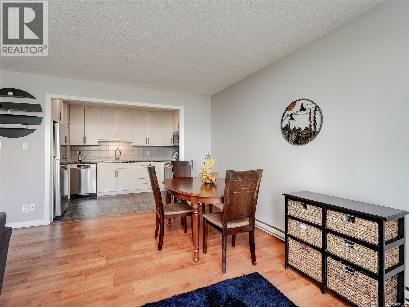 #5 3968 Cedar Hill Rd - 7