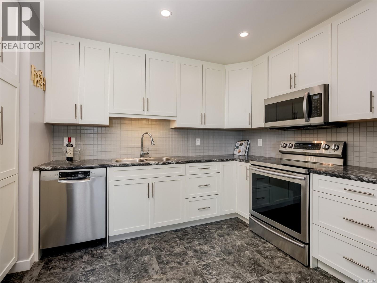 #5 3968 Cedar Hill Rd - 8