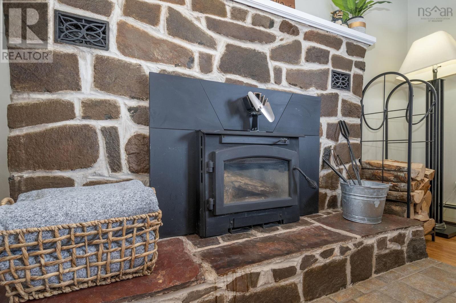 Property 8 of 49 of 61 Aldred Road