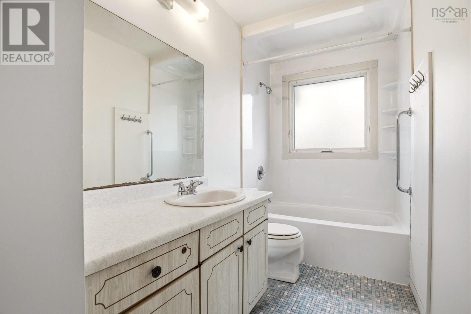 Property 19 of 33 of 27 Attwood Crescent