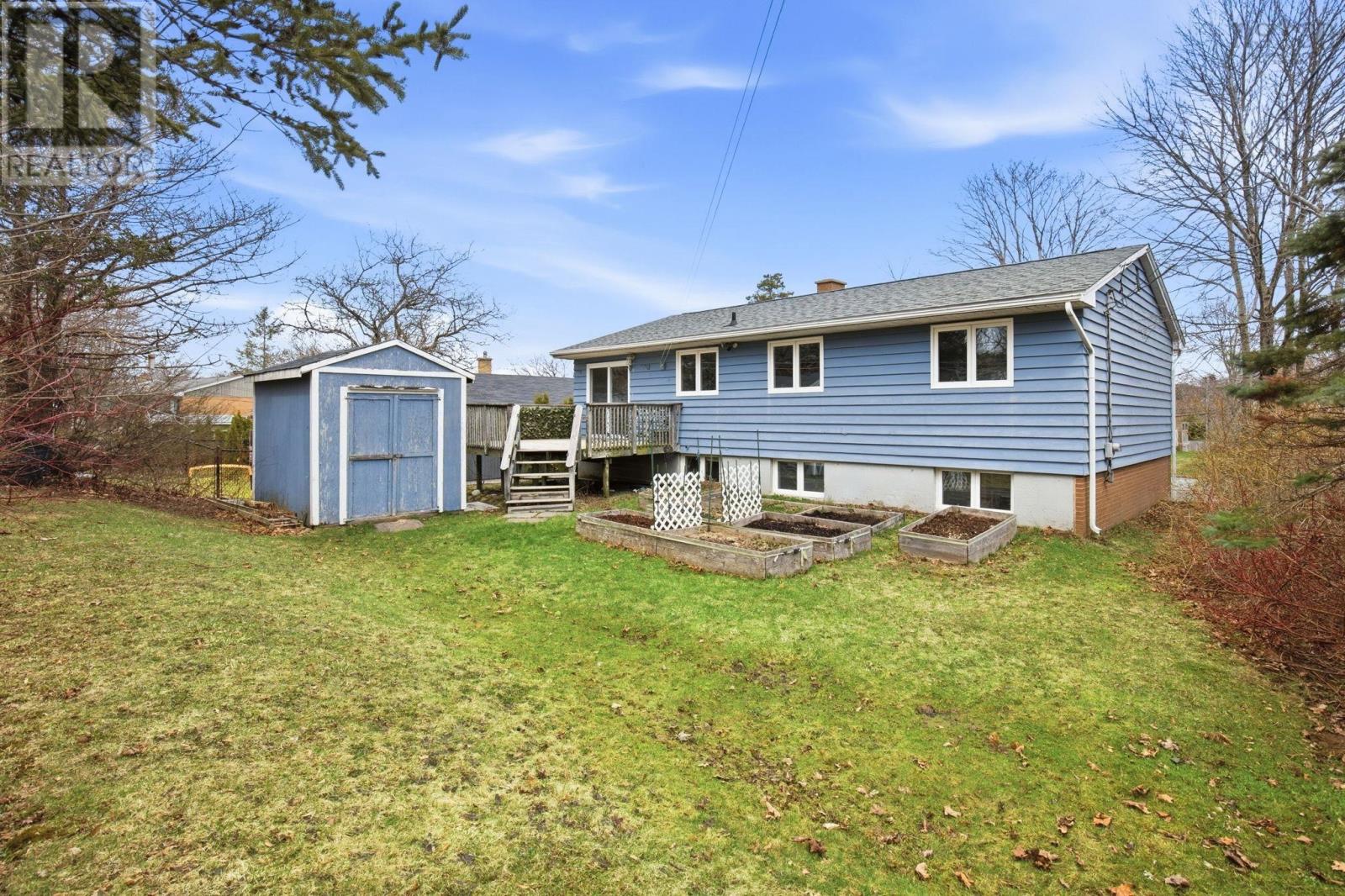 Property 30 of 33 of 27 Attwood Crescent