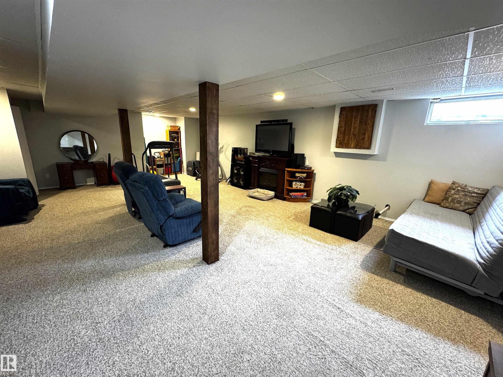 10 MEDHURST CR, Sherwood Park