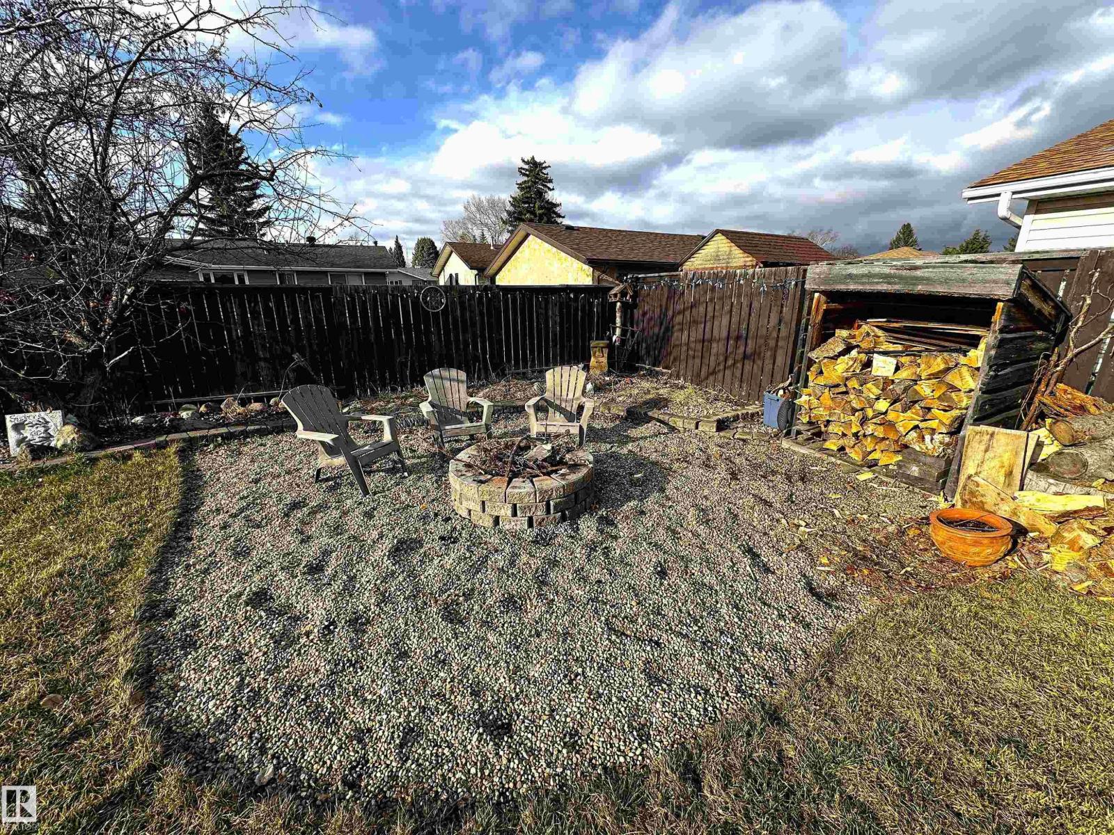 10 MEDHURST CR, Sherwood Park