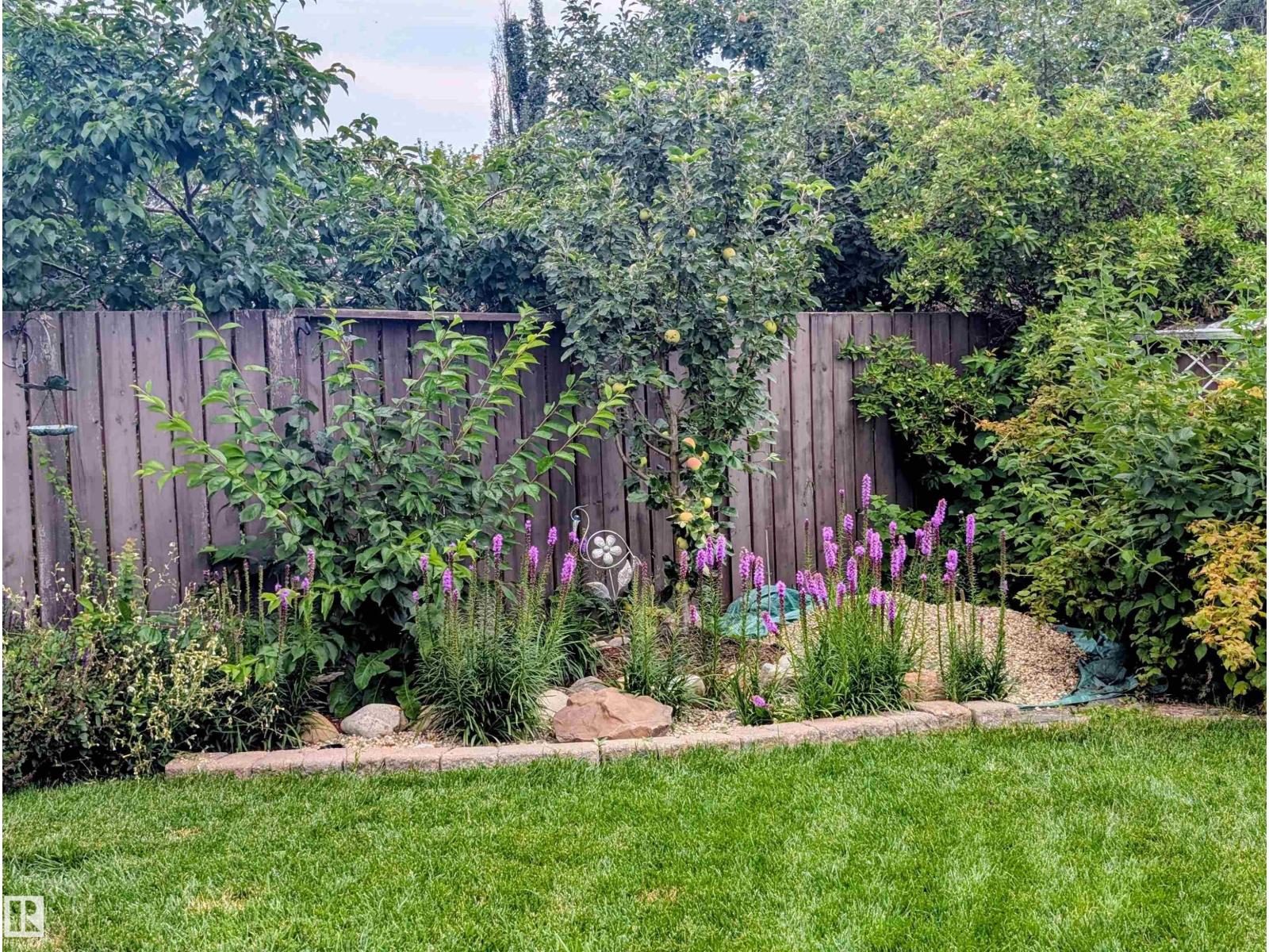 10 MEDHURST CR, Sherwood Park