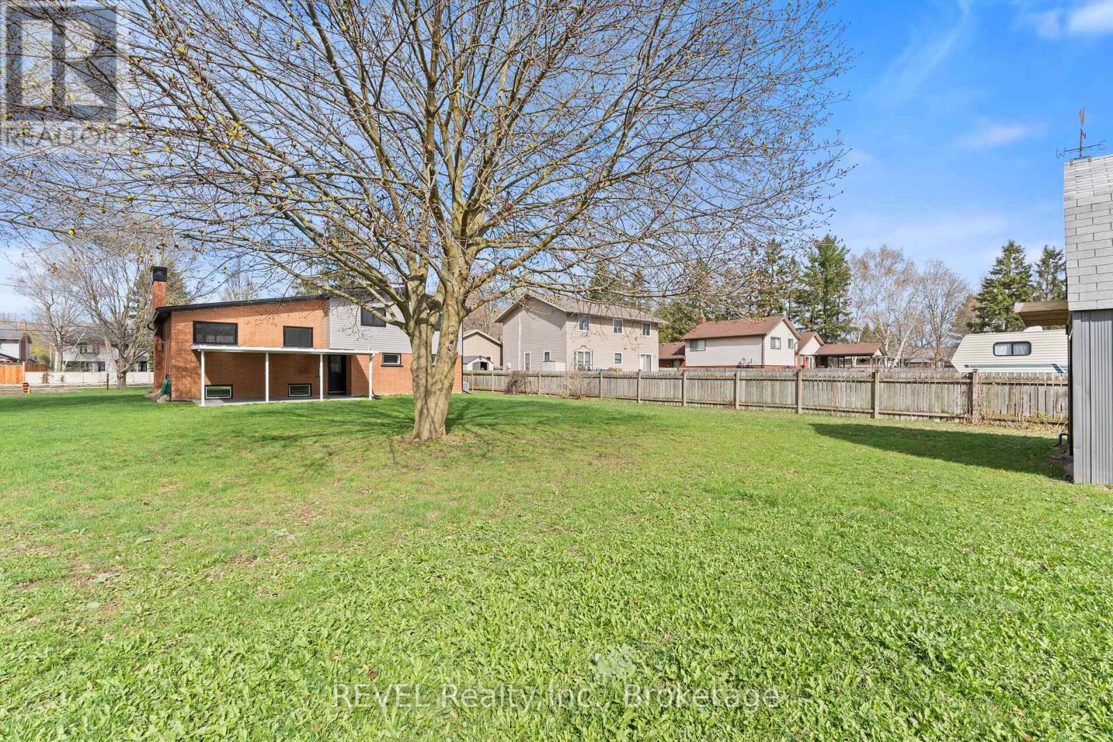1097 PELHAM STREET — photo 39