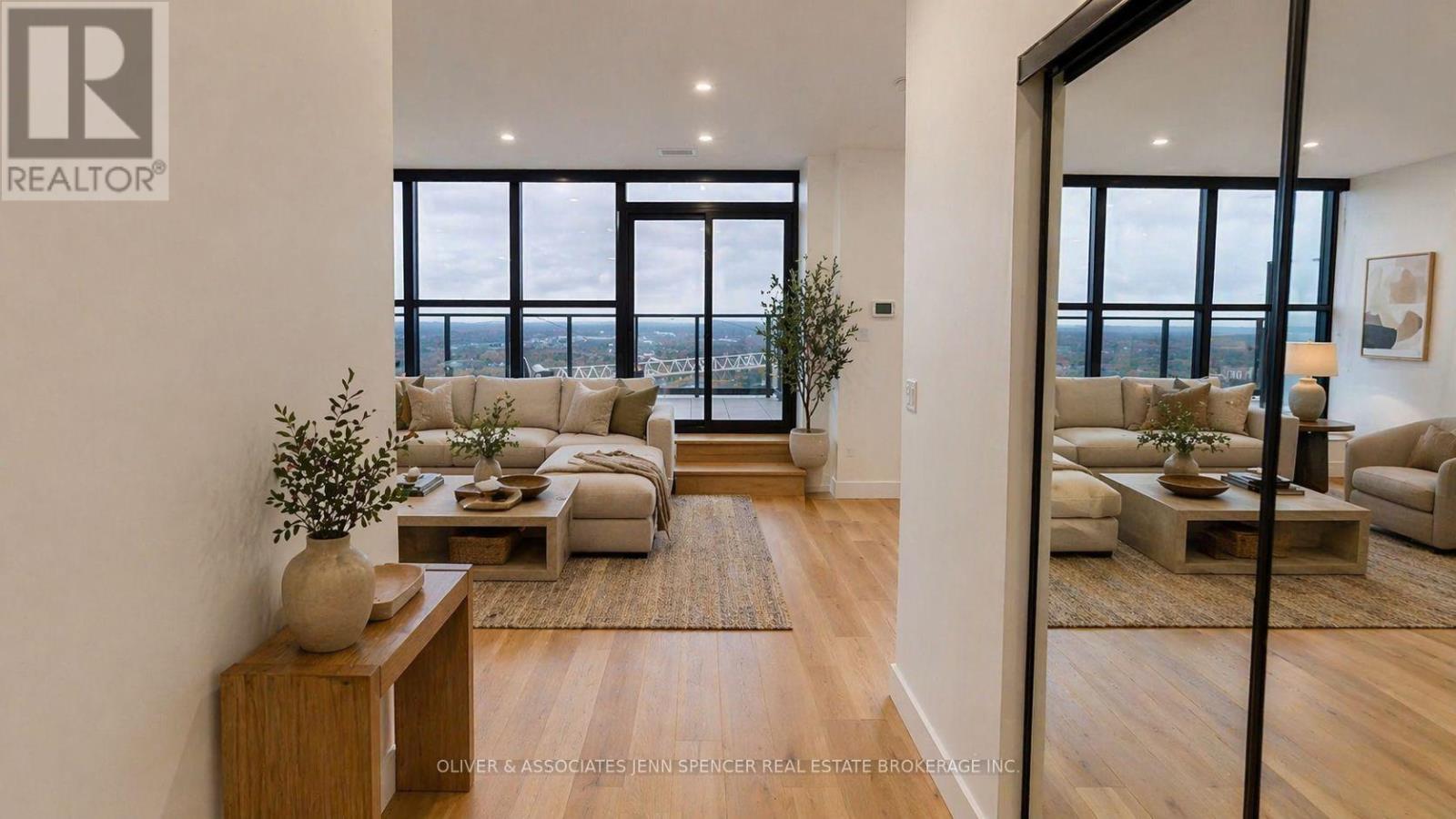 4003 - 100 FULLARTON STREET Property Photo