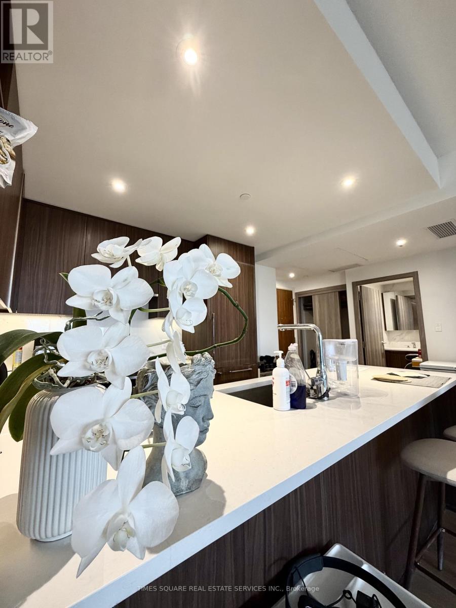 Listing photo of 2203 - 27 MCMAHON DRIVE