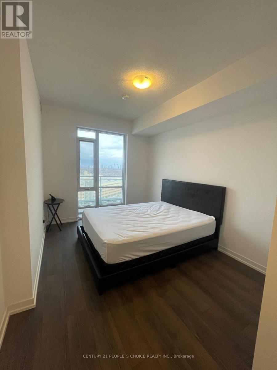 #810 2520 EGLINTON AVENUE W - 22
