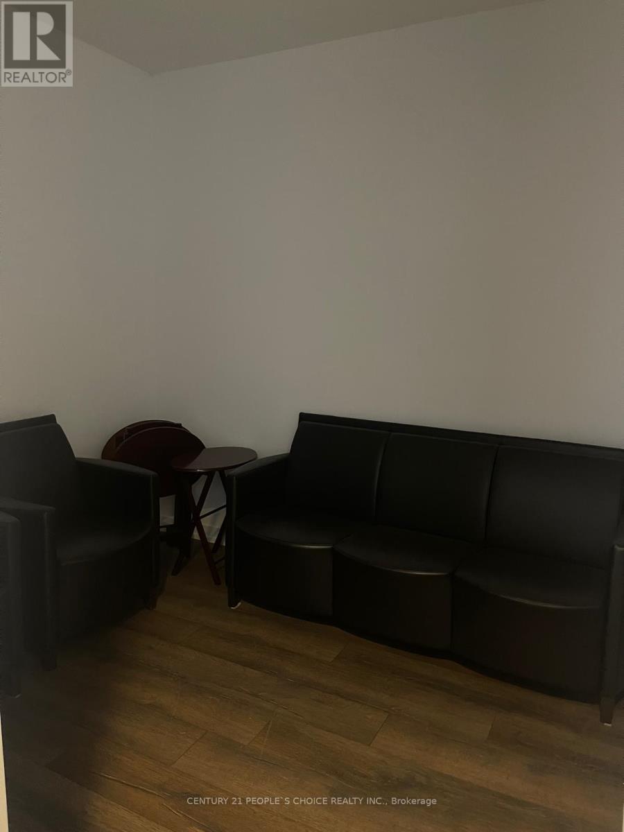 #810 2520 EGLINTON AVENUE W - 9