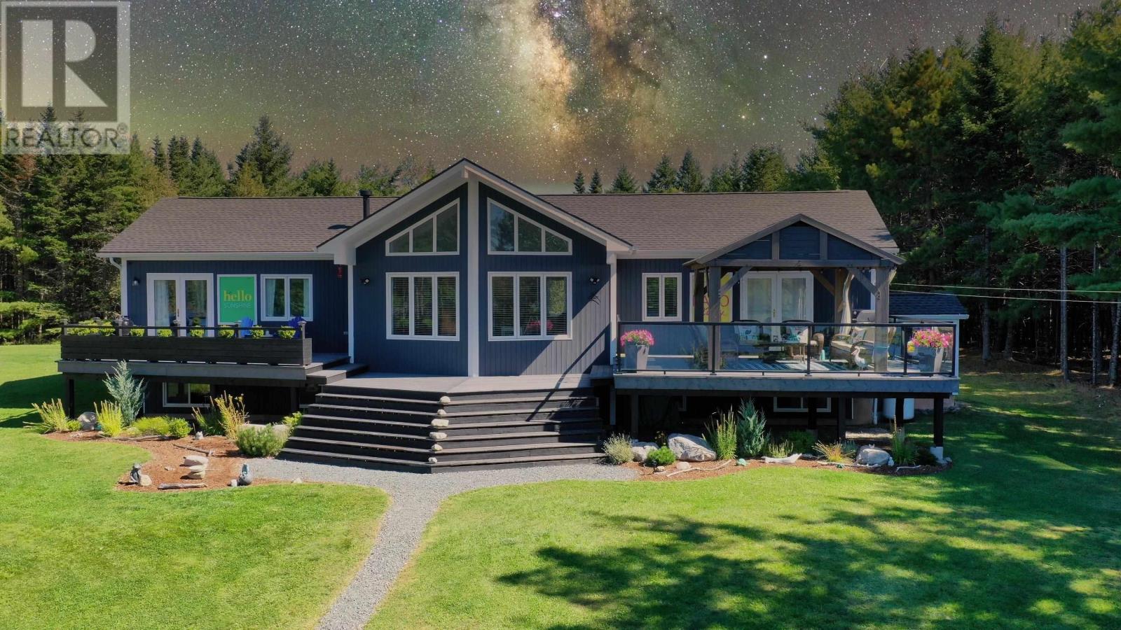 Property 3 of 50 of 193 Red Tail Drive