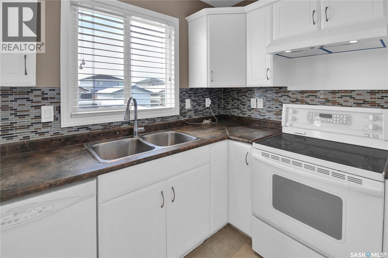 2905 McClocklin ROAD - 8