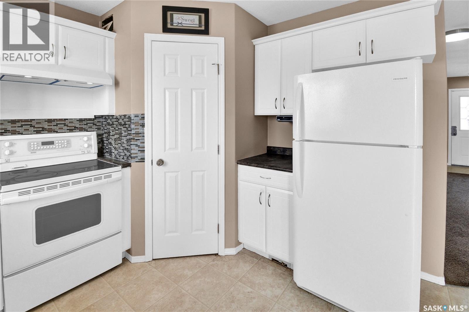 2905 McClocklin ROAD - 9