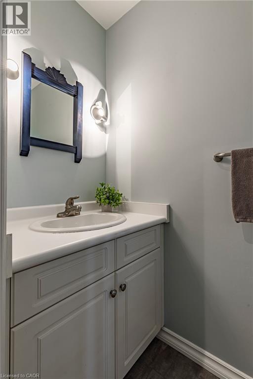 134 BROAD LEAF Crescent, Ancaster, Ontario, L9G3M5 — Photo 27