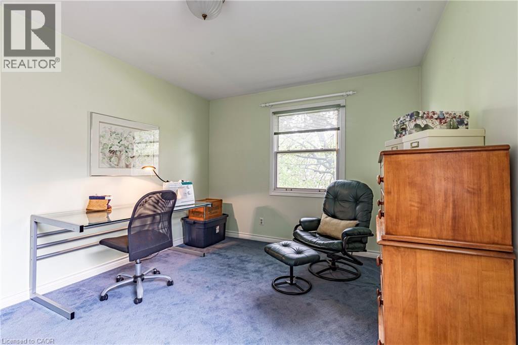 134 BROAD LEAF Crescent, Ancaster, Ontario, L9G3M5 — Photo 36