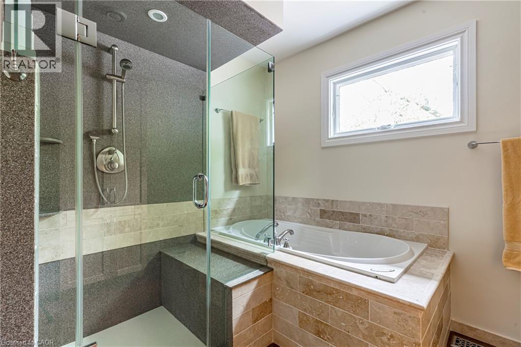 134 BROAD LEAF Crescent, Ancaster, Ontario, L9G3M5 — Photo 40