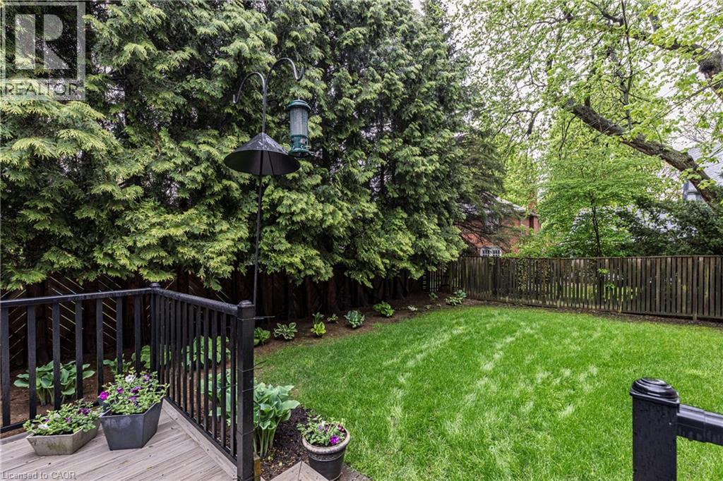 134 BROAD LEAF Crescent, Ancaster, Ontario, L9G3M5 — Photo 48