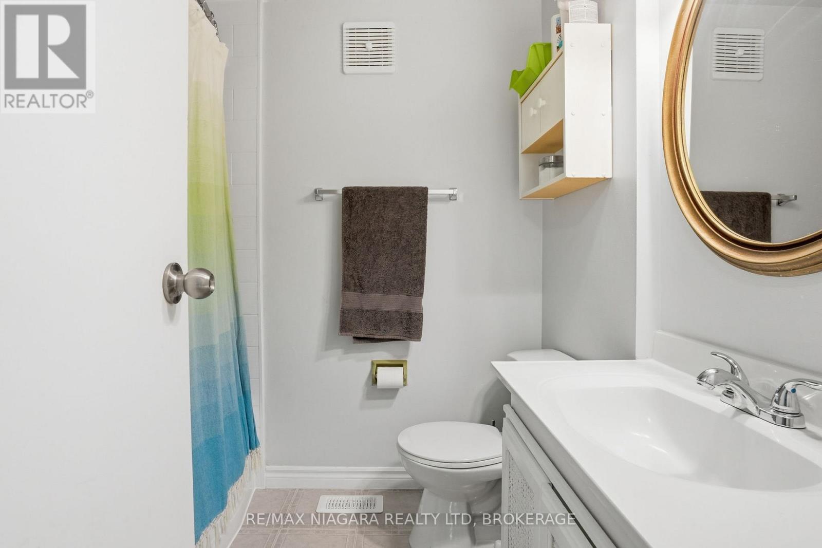 #64 151 LINWELL ROAD - 19