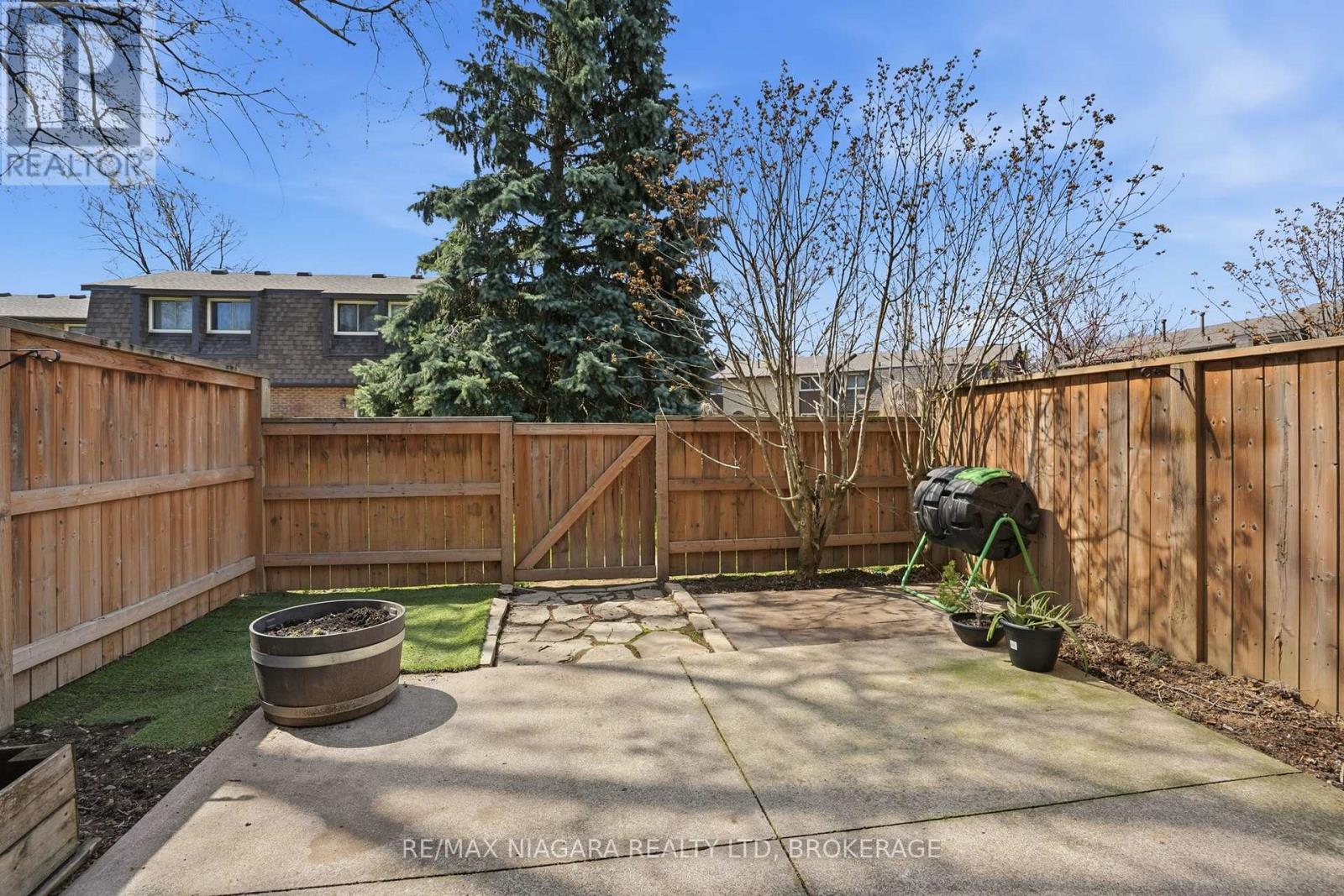 #64 151 LINWELL ROAD - 34
