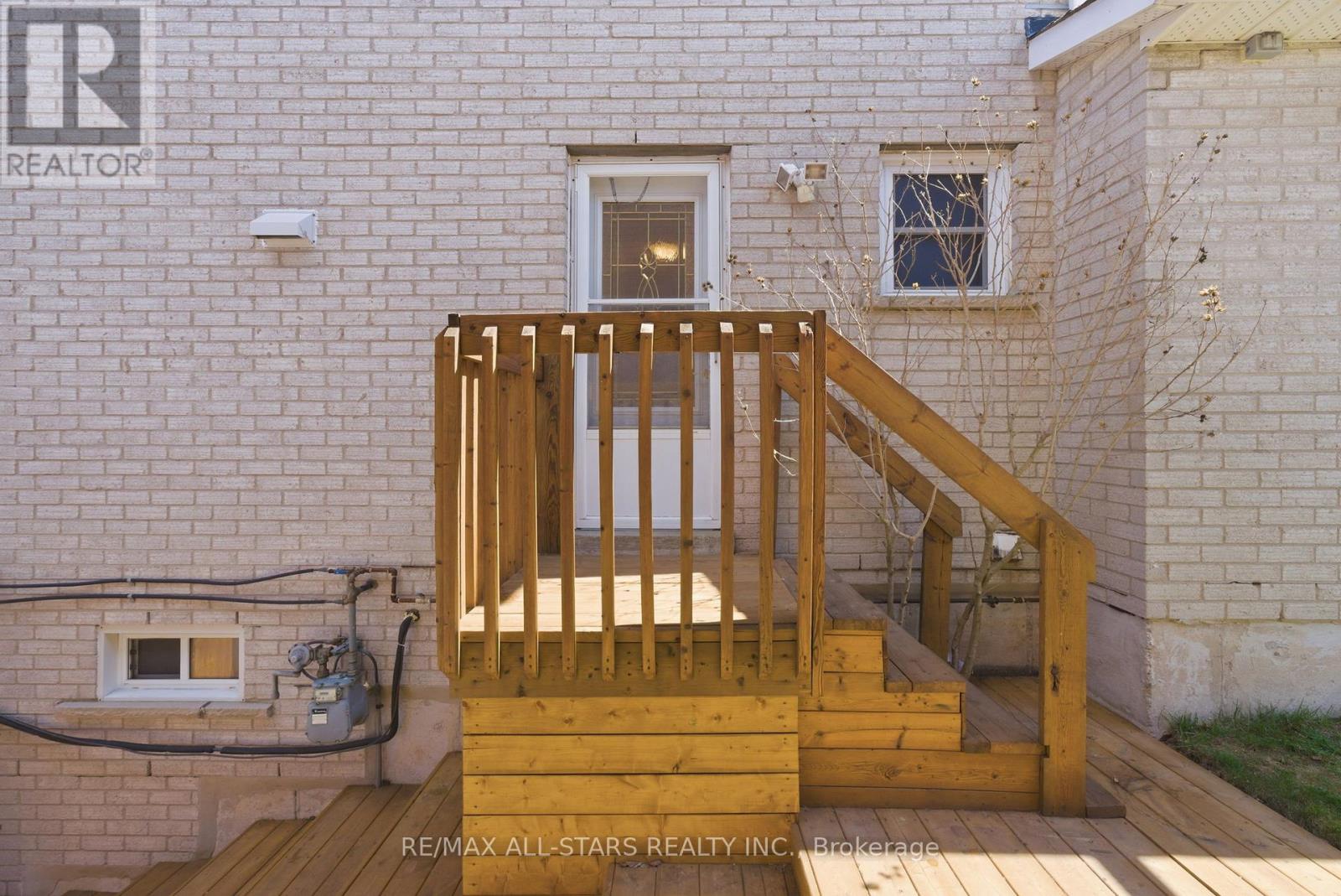 923 LESLIE VALLEY DRIVE — photo 37