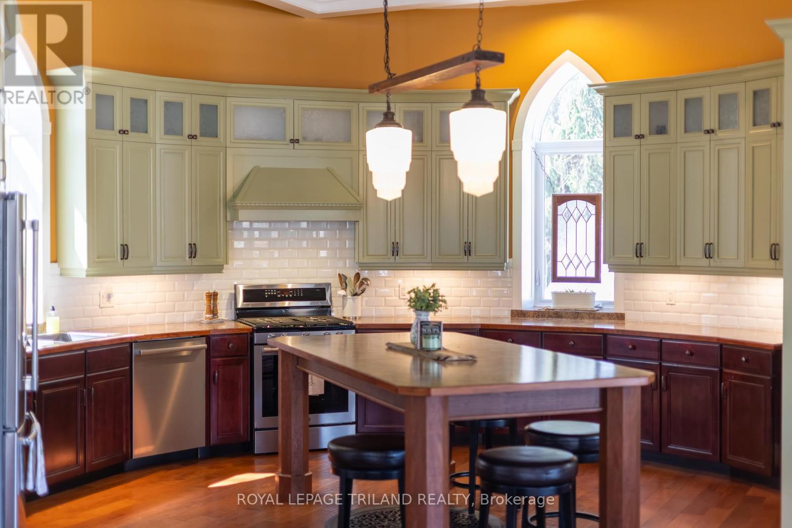 32153 SYLVAN ROAD Property Photo