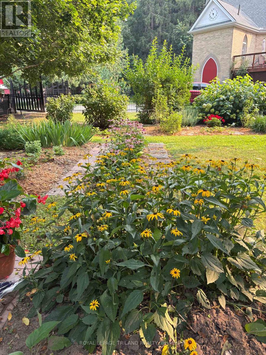 32153 SYLVAN ROAD Property Photo