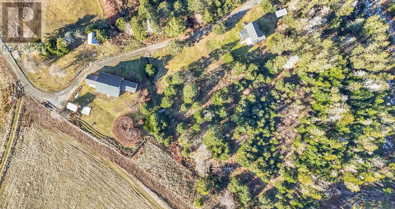 261 Upper Kingsburg Road - 48