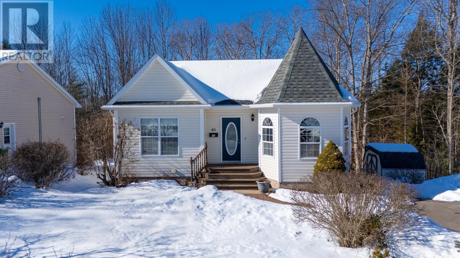 40 Douglas Street - photo 2