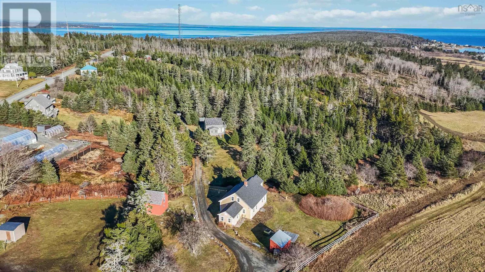 261 Upper Kingsburg Road - 49