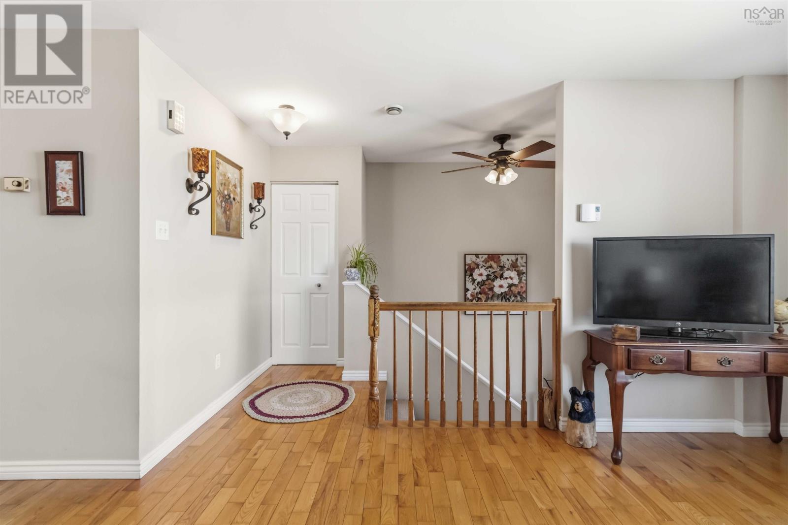 28 Merrimac Drive — photo 17