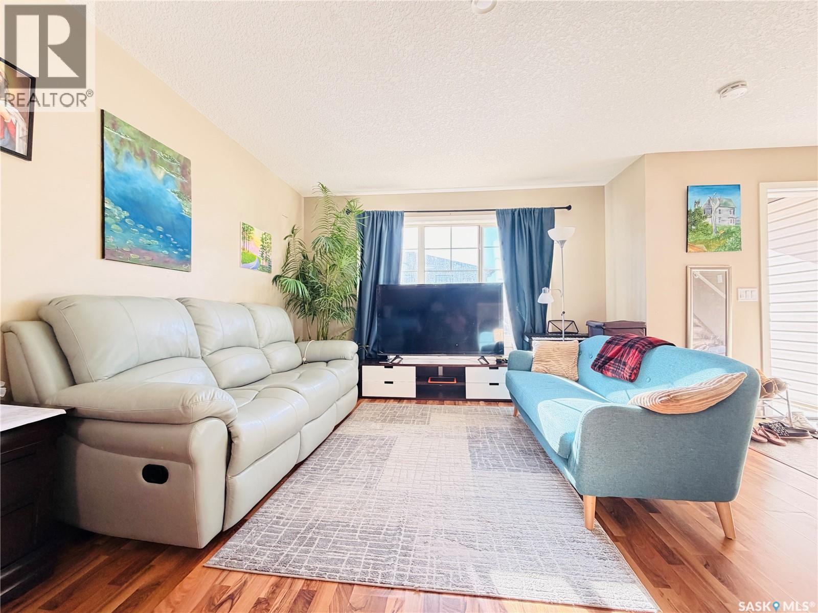 #105 5051 JAMES HILL ROAD - 5