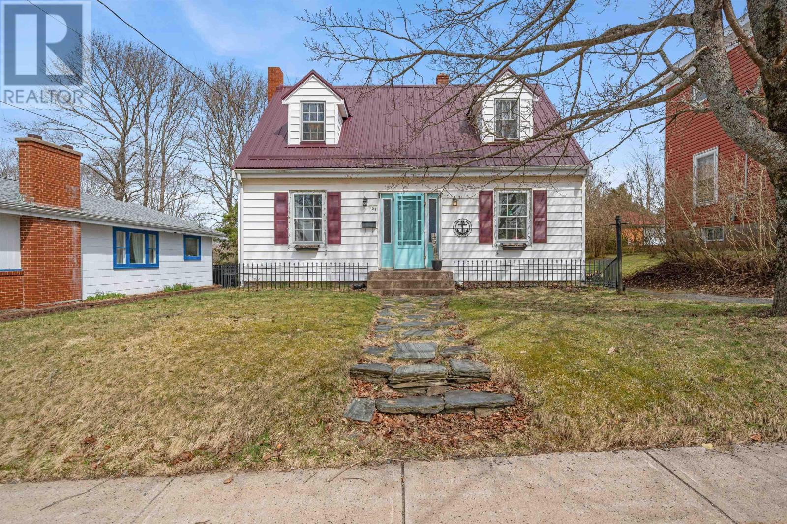 Property photo of 105 Lyman Street