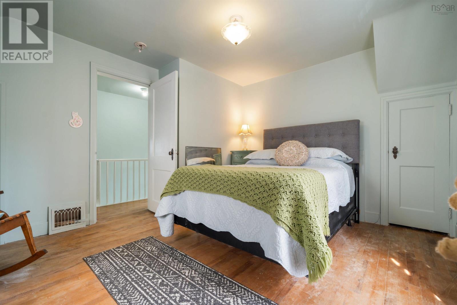 Property 29 of 36 of 105 Lyman Street