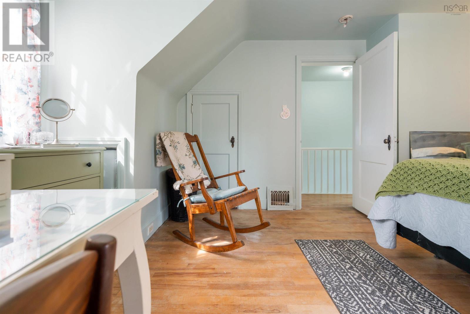 Property 30 of 36 of 105 Lyman Street