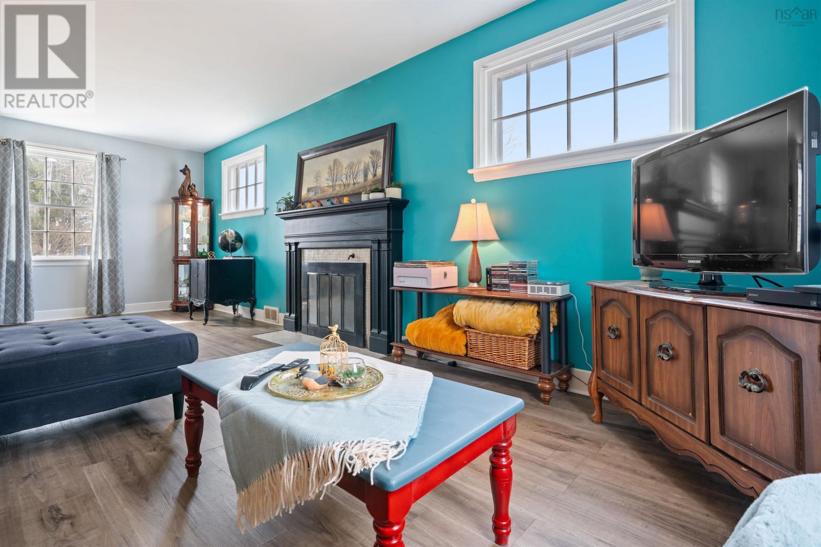 Property 7 of 36 of 105 Lyman Street