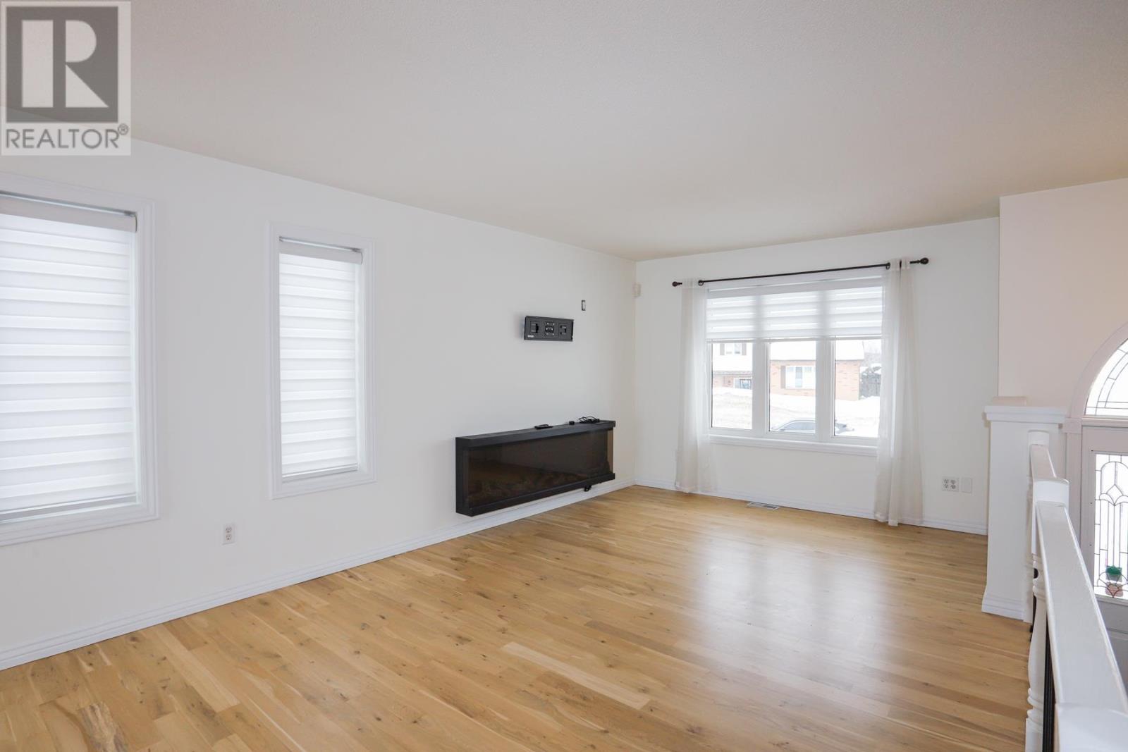967 Lake ST, Sault Ste. Marie, Ontario, P6B6C9 — Photo 17