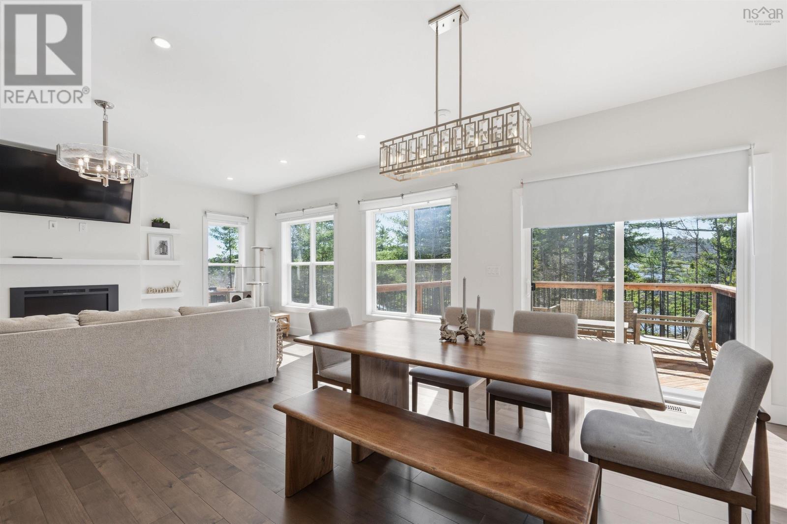 Property 14 of 45 of 63 Elizabeth Doane Drive