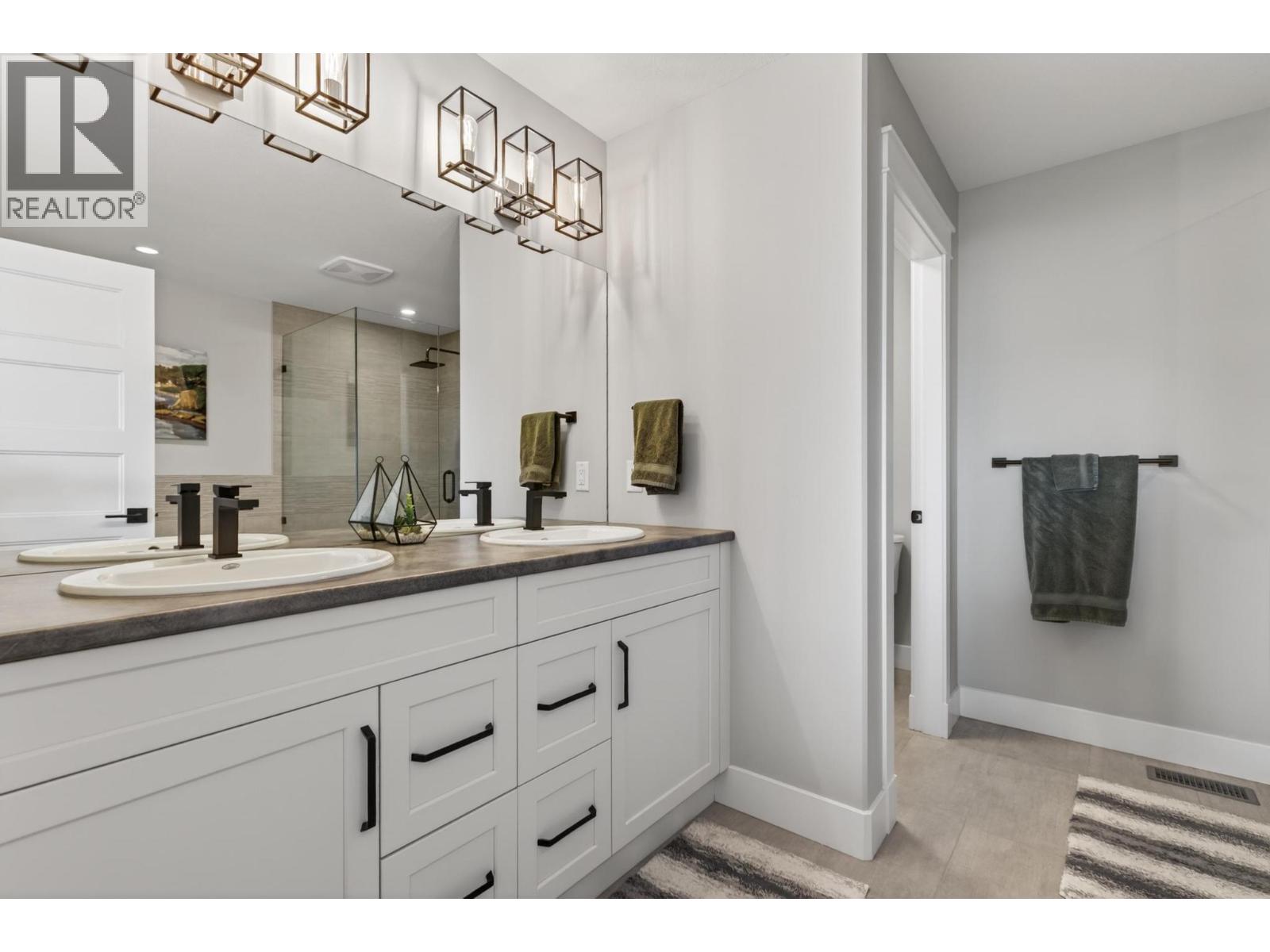  2847 Copper Ridge Drive, West Kelowna