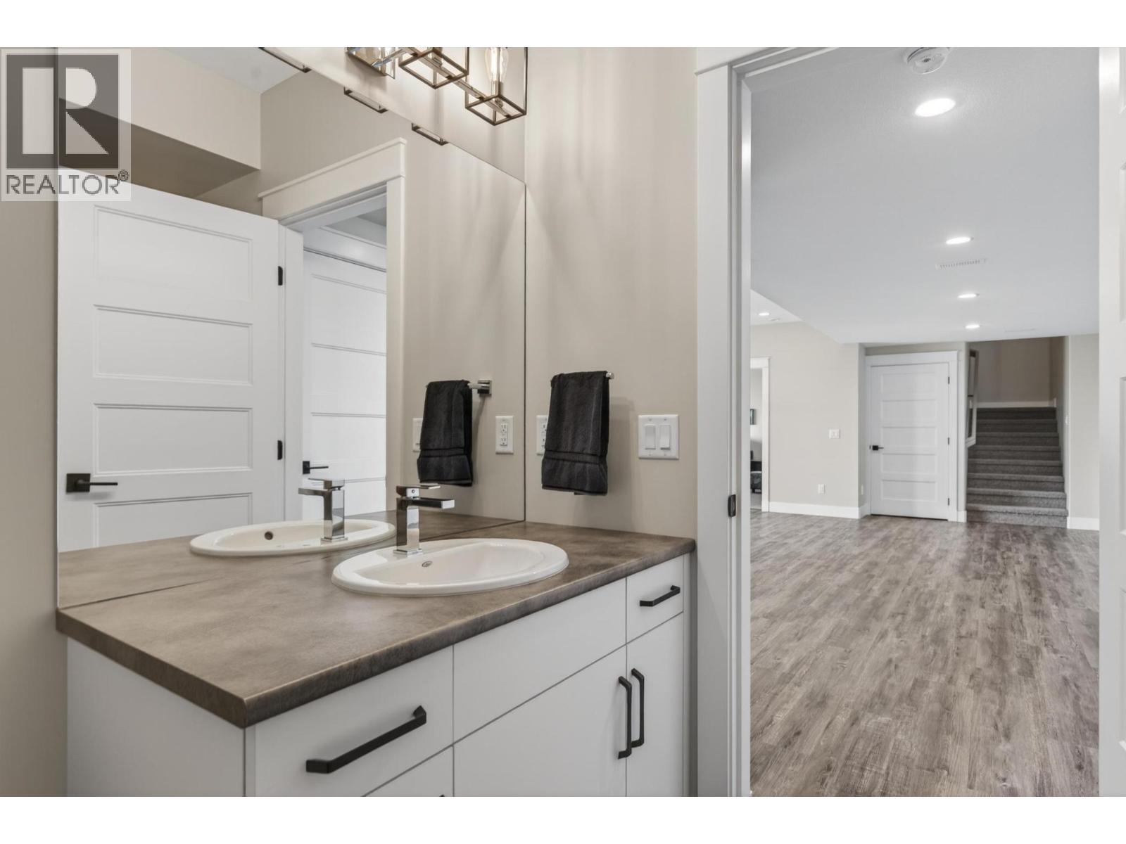  2847 Copper Ridge Drive, West Kelowna