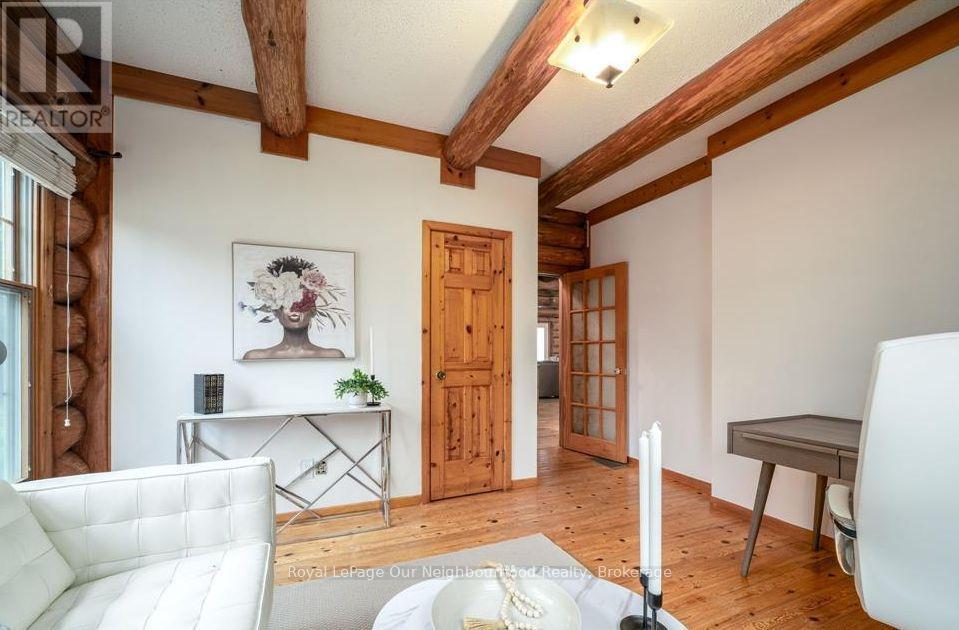 3741 LAKESHORE ROAD E - 12