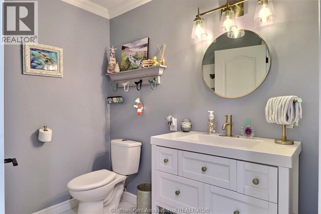 932 GRAND AVENUE West - 29