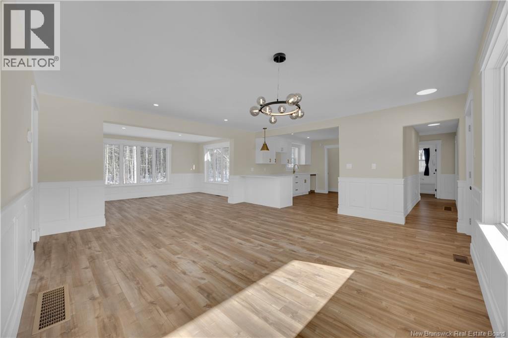 327 Robertson Road — photo 5