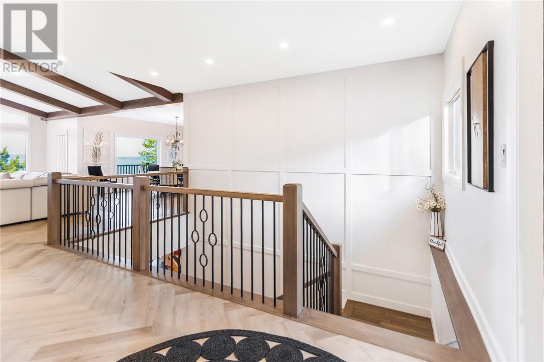 20 Breezehill Road - 46