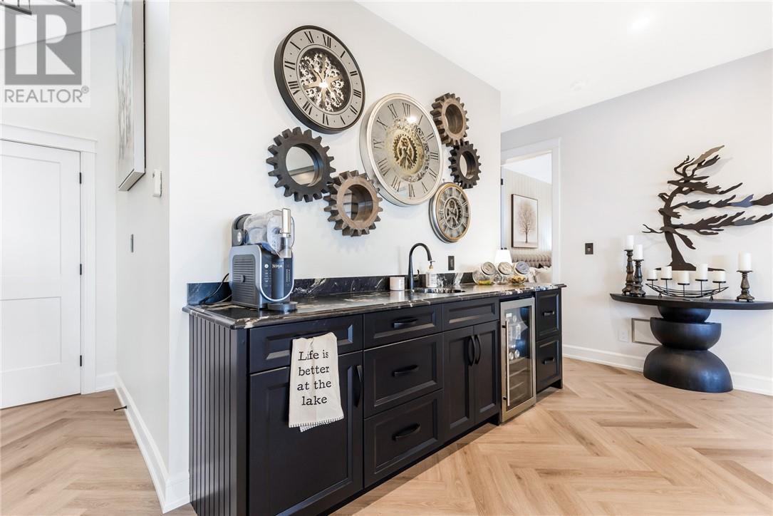 20 Breezehill Road - 50