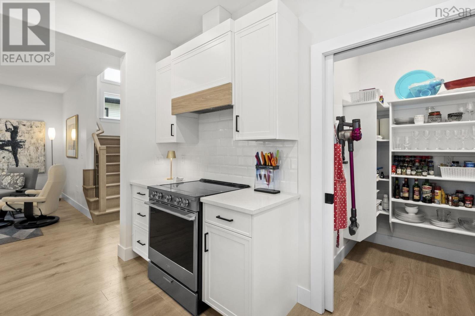 Property 12 of 50 of 23 Merlot Court