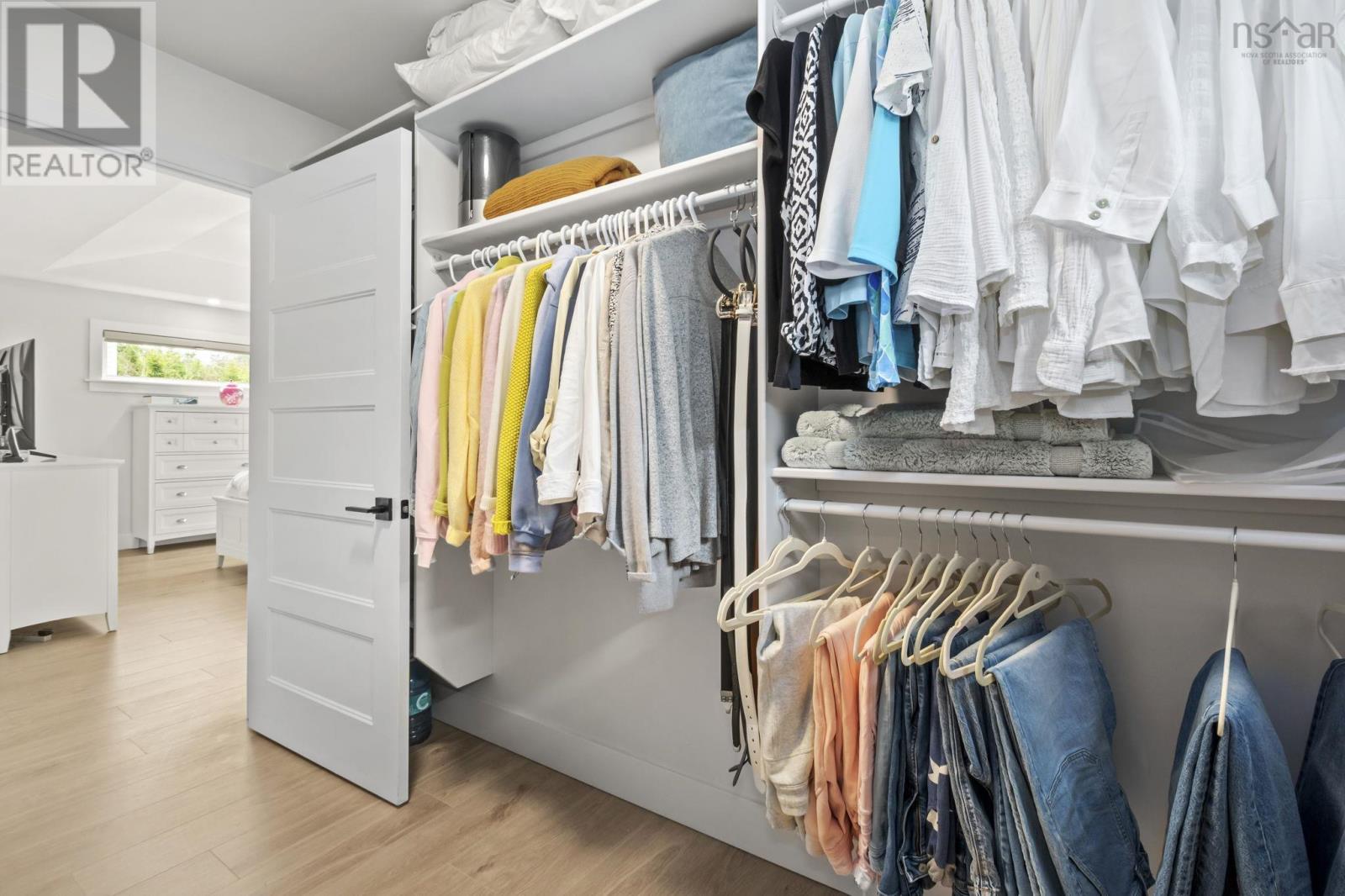 Property 26 of 50 of 23 Merlot Court