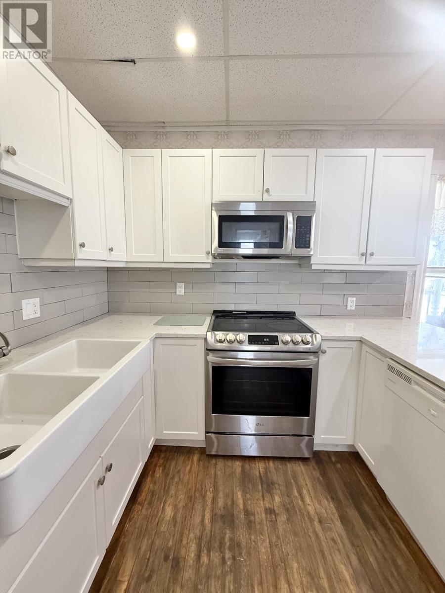 6653 Route 12 — photo 11