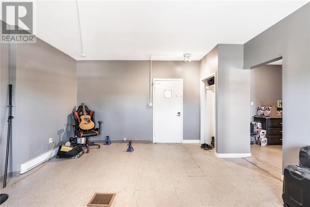 402 Frood Road, Sudbury, Ontario, P3C4Z8 — Photo 44