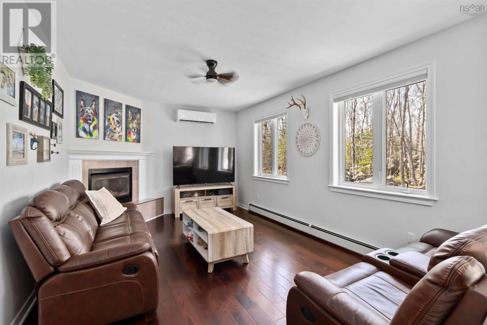 Property 25 of 47 of 1 Hudson Drive