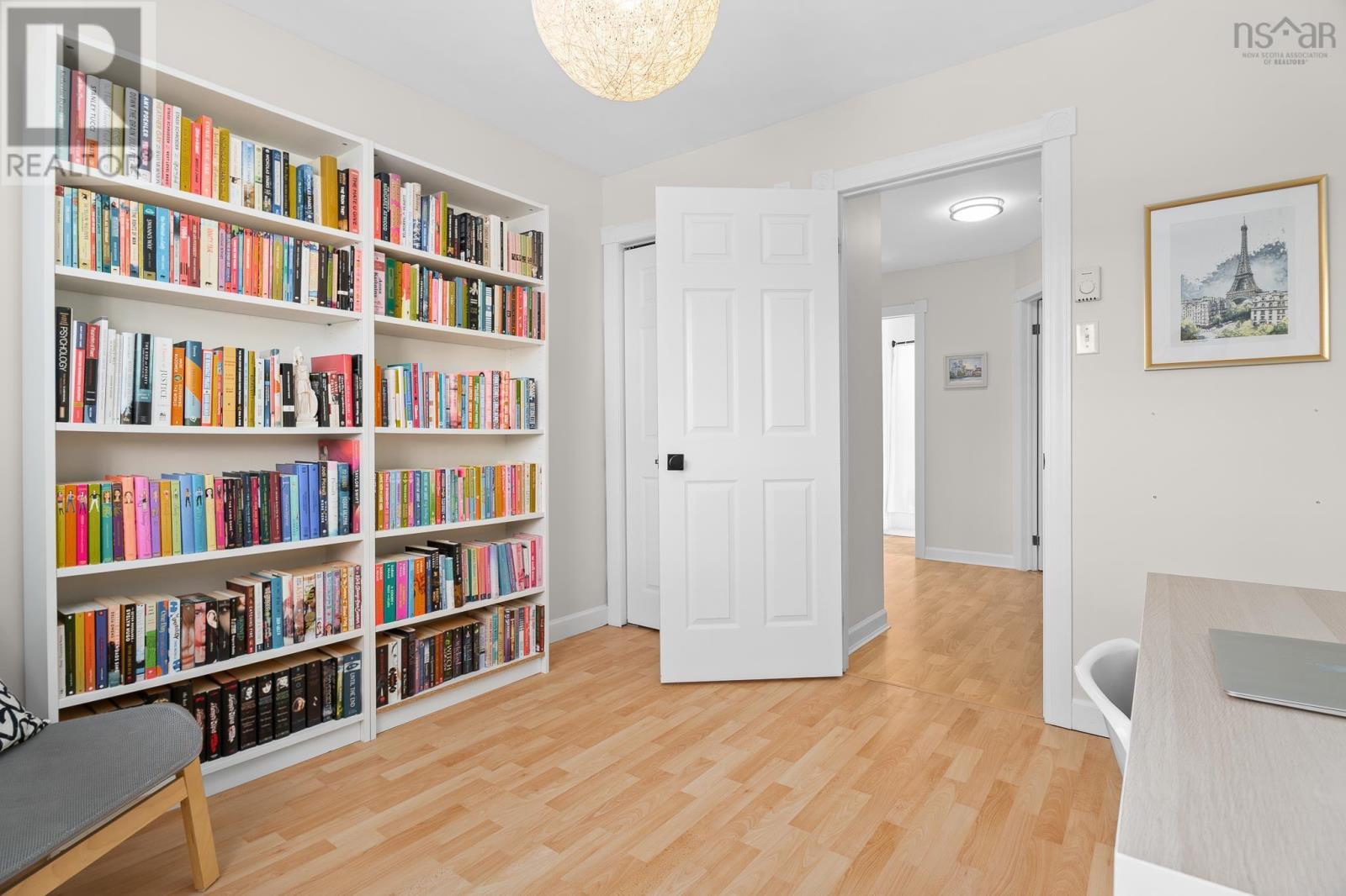 Property 24 of 41 of 195 Greenwood Avenue